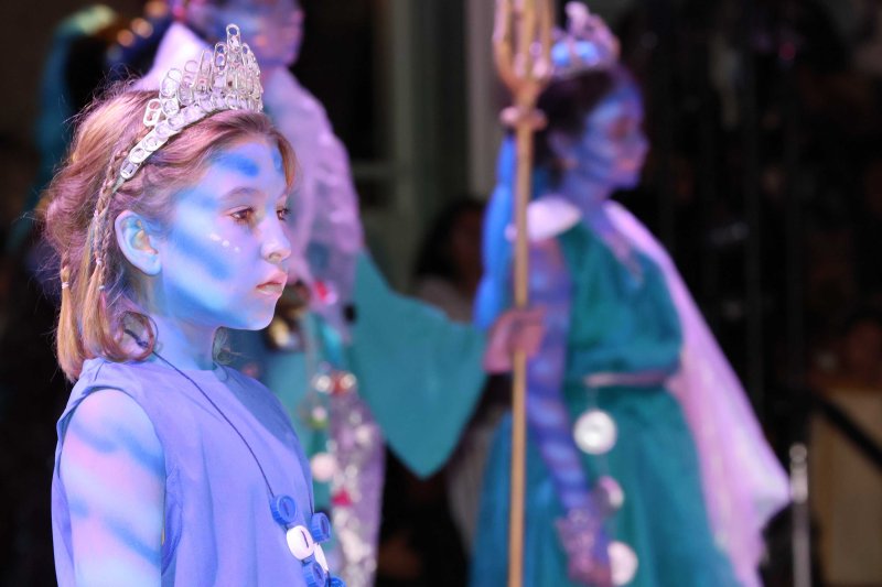 Y los mares sucumben ante la acción depredadora y el egoísmo de la humanidad en los Escacs Vivents de Xàbia  Y los mares sucumben ante la acción depredadora y el egoísmo de la humanidad en los Escacs Vivents de Xàbia